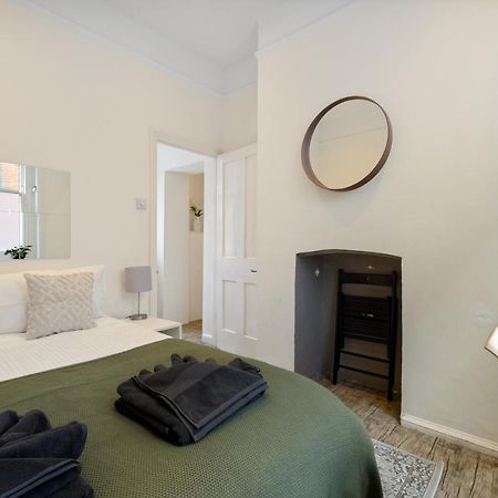 Apartament Heart Of London: 3 Bed Near Oxford St And Subway Zewnętrze zdjęcie